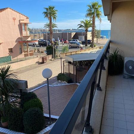 Frejus Plage Acapulco Екстериор снимка