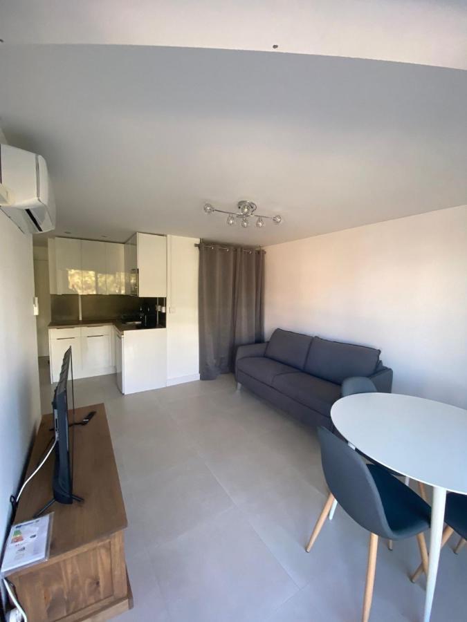 Frejus Plage Acapulco Екстериор снимка