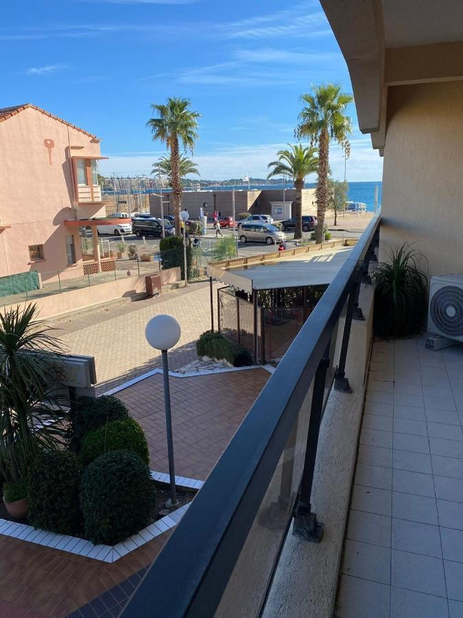 Frejus Plage Acapulco Екстериор снимка